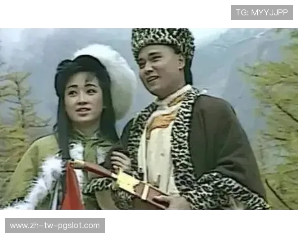 《重温8090怀旧经典雪山飞狐游戏机，探寻昔日英雄传说与青春记忆》